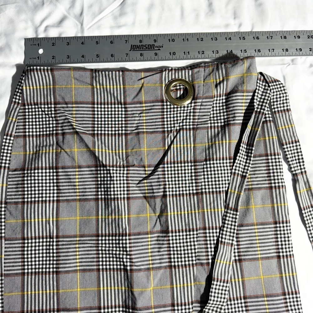 Est.1946 Plaid Midi Skirt | Size 12 | Waist with Bow | Soft Rayon - Picture 9 of 14
